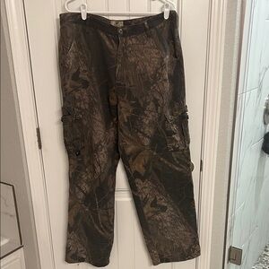 Mossy Oak Brown & Olive Camo Men's Cargo Pants